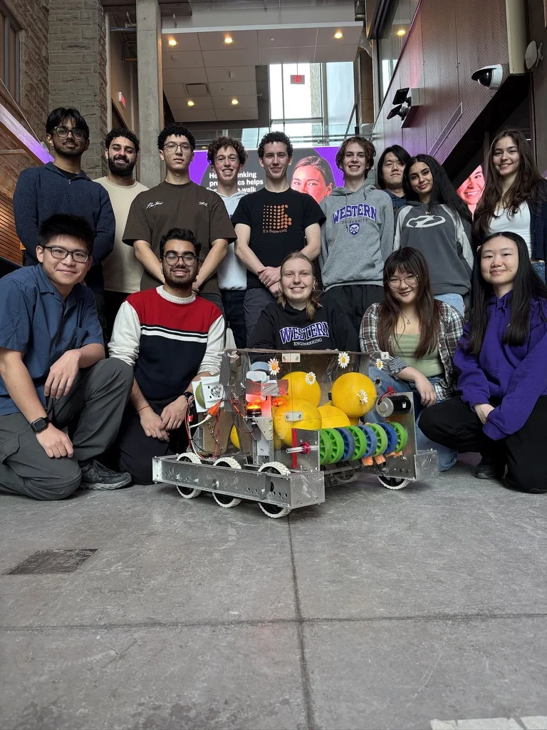 RI3D team members gathered behind their completed prototype robot.